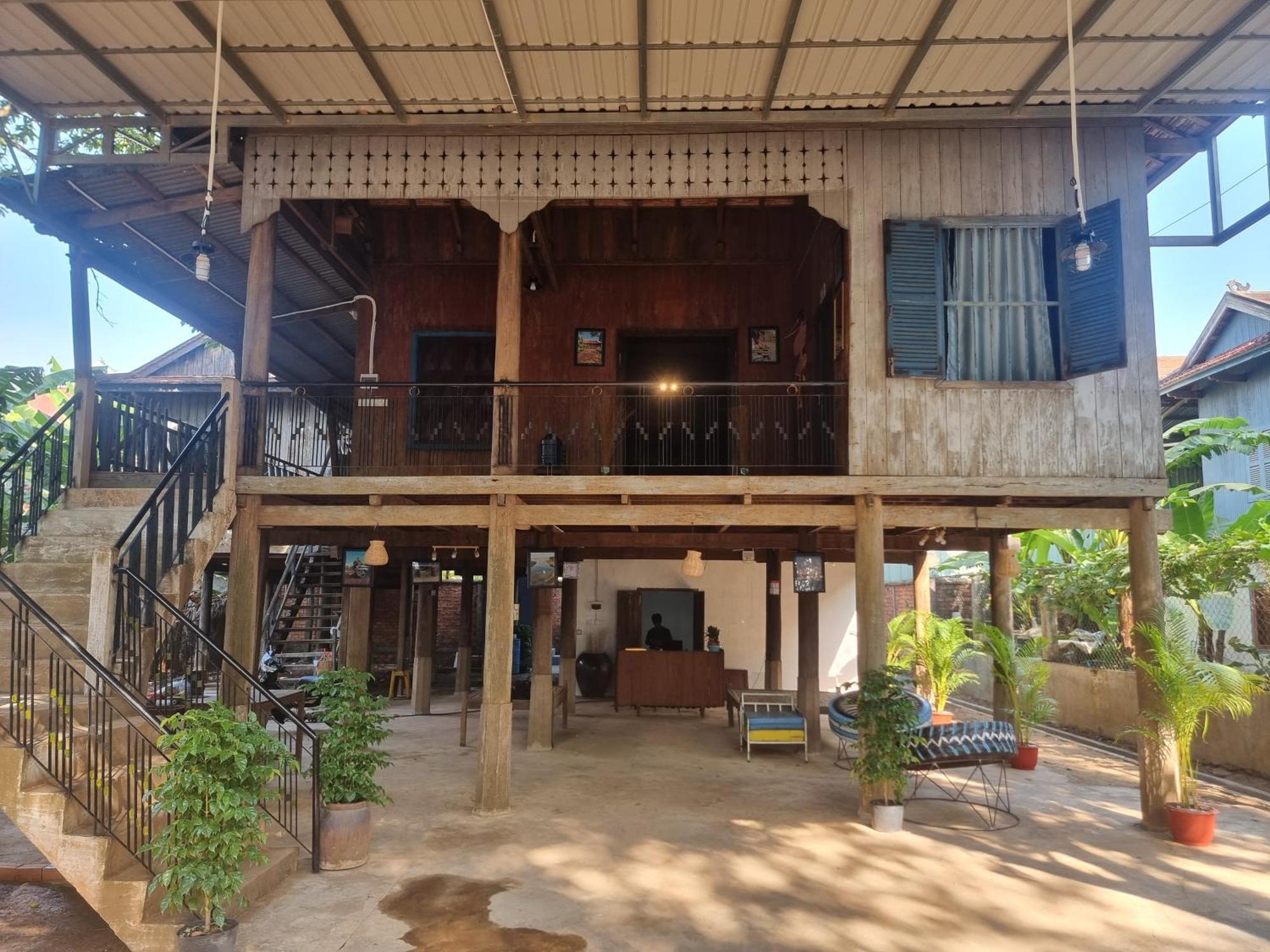 Discover Kratie Homesetay Extérieur photo